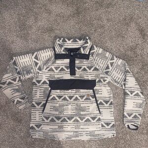 Carhartt womens aztec fleece pullover Relaxed Fit 2 warmer rating size medium